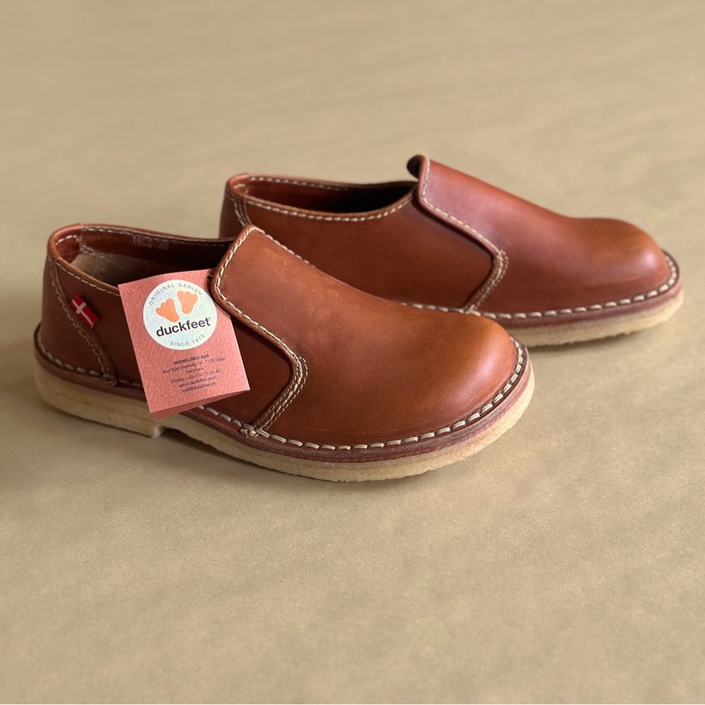 Duckfeet Falster leather slip-on shoe, EU size 38, US size 7.5-8